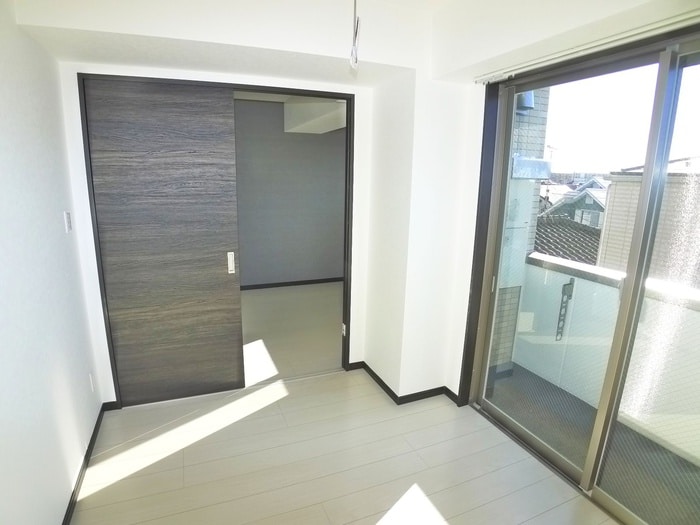 居室 パインリーブス