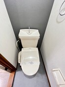トイレ サンマリーC