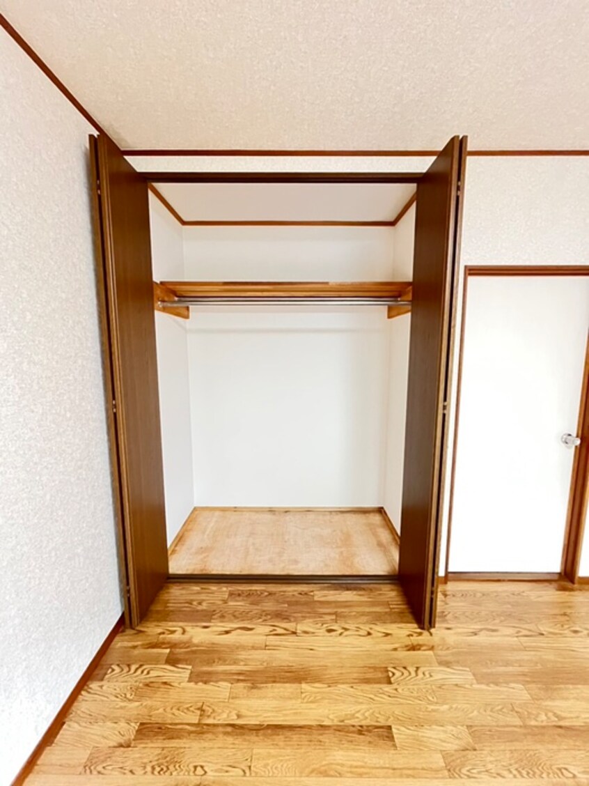 収納 サンマリーC