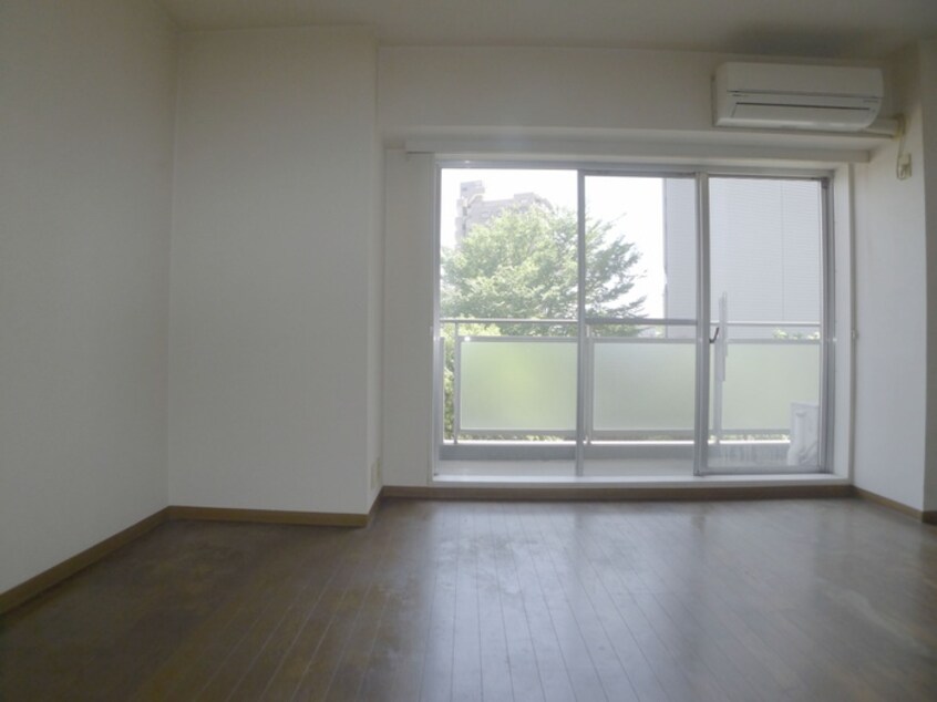 居室 アコ－ル北千住