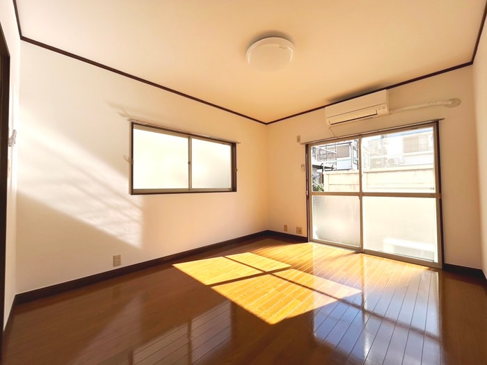 居室 スタ－フラッツ