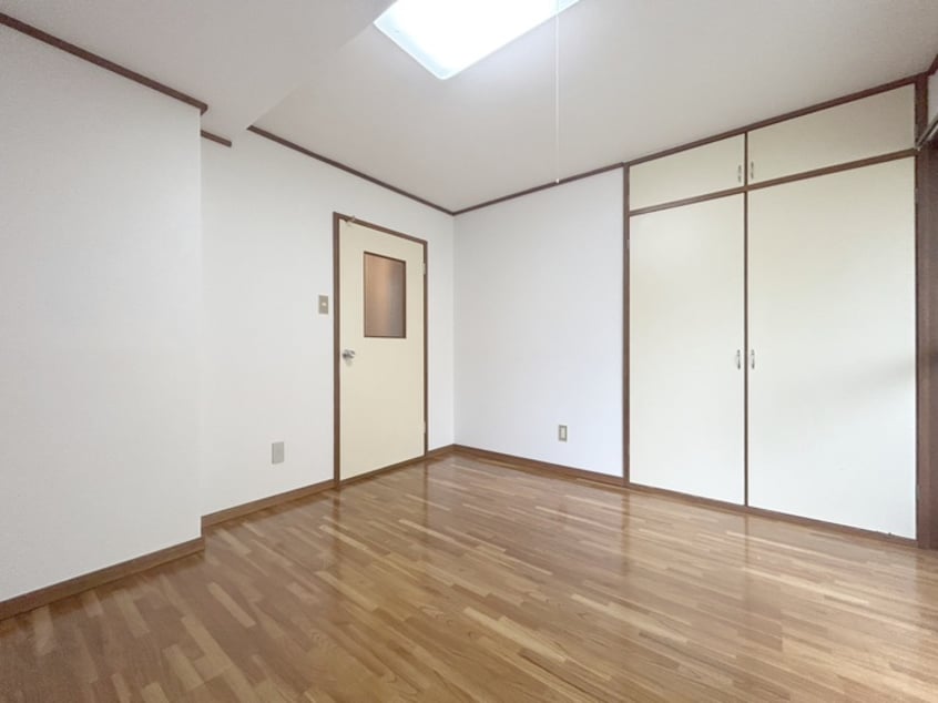 居室 クレスト恋が窪