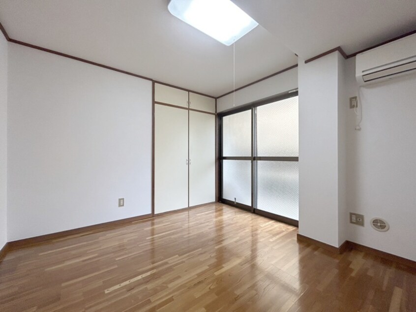 居室 クレスト恋が窪