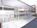駐輪場 プルメリア