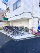 駐輪場 サントミ保木間マンション