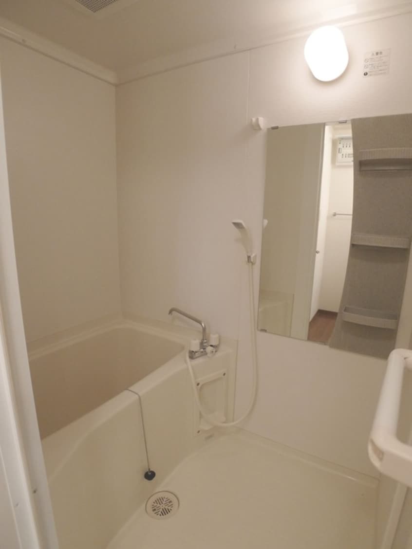 バス／シャワールーム等 リヴェ－ル・アイⅡ