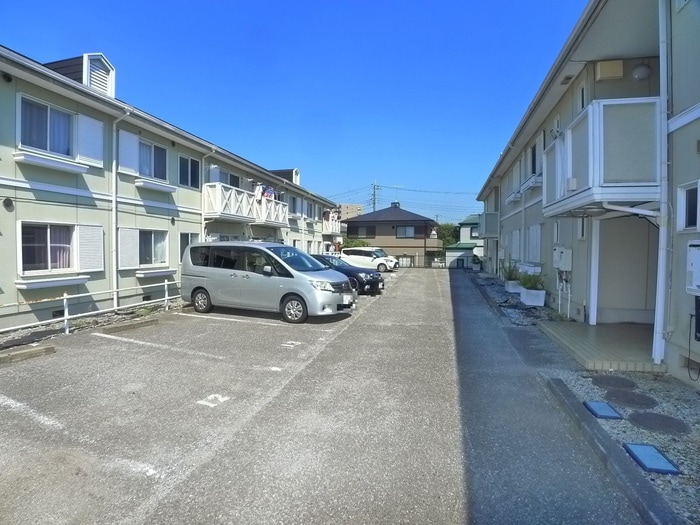 駐車場 メゾン旭Ｃ棟