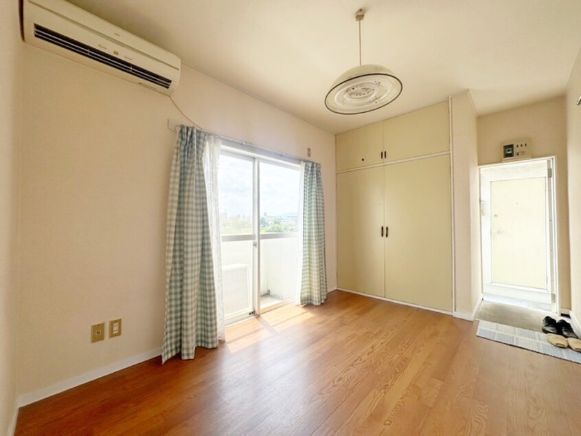 居室 ホワイトルーム