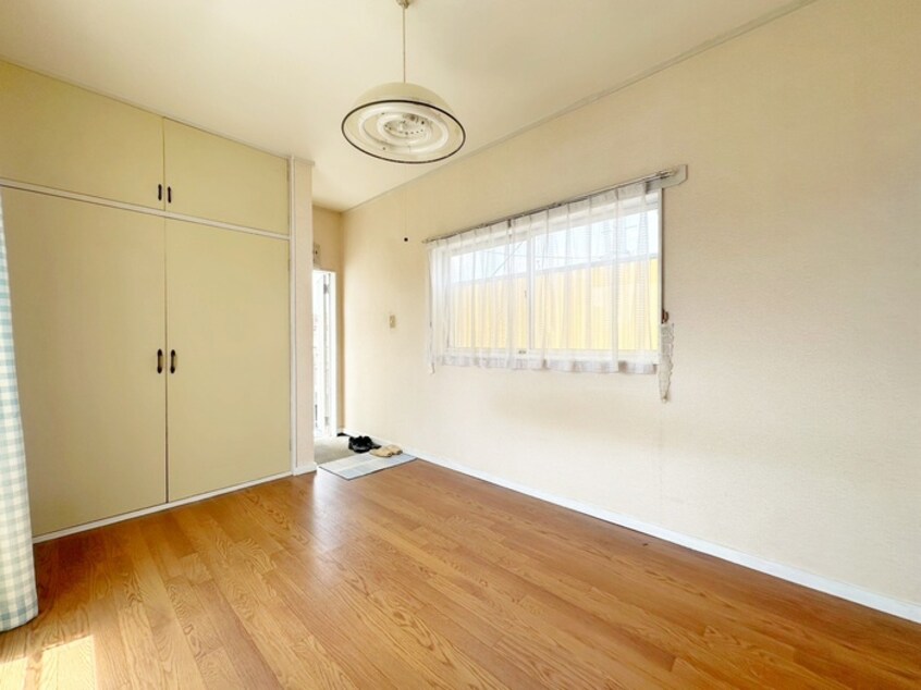 居室 ホワイトルーム