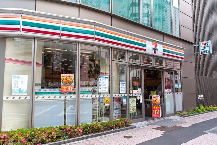 セブンイレブン　池袋２丁目劇場通り店(コンビニ)まで42m palace池袋