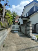 小原様方貸家の外観