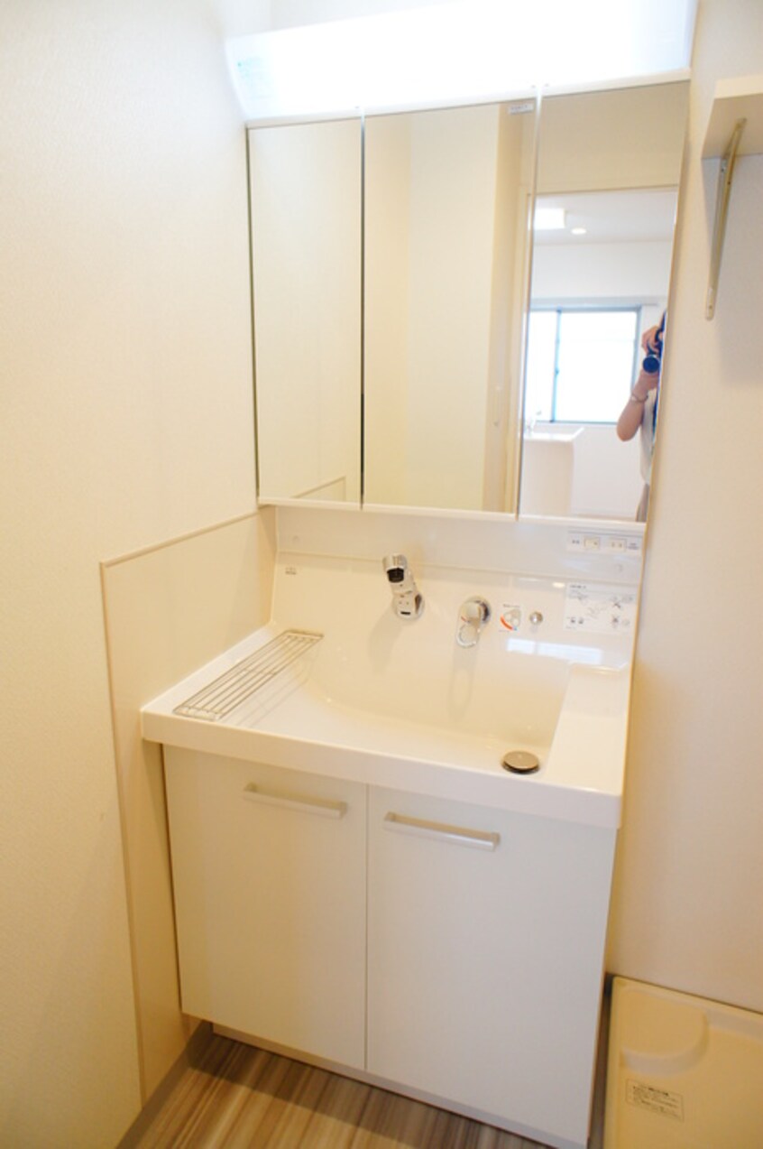 洗面 パステル八芳