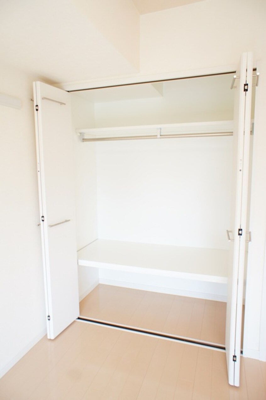 収納 パステル八芳