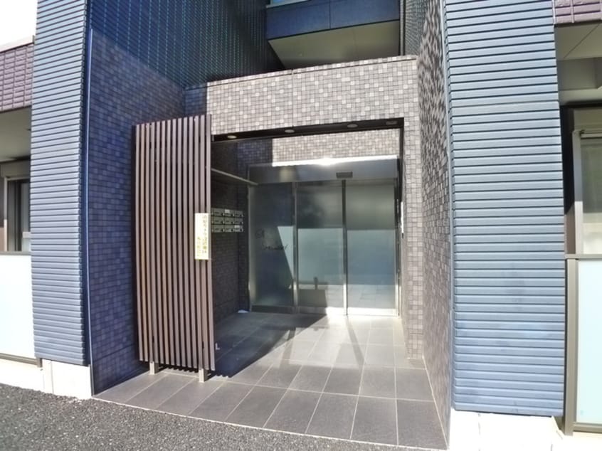 エントランス部分 ＳＴＥＬＬＡ　ＫＯＵＳＥＩ