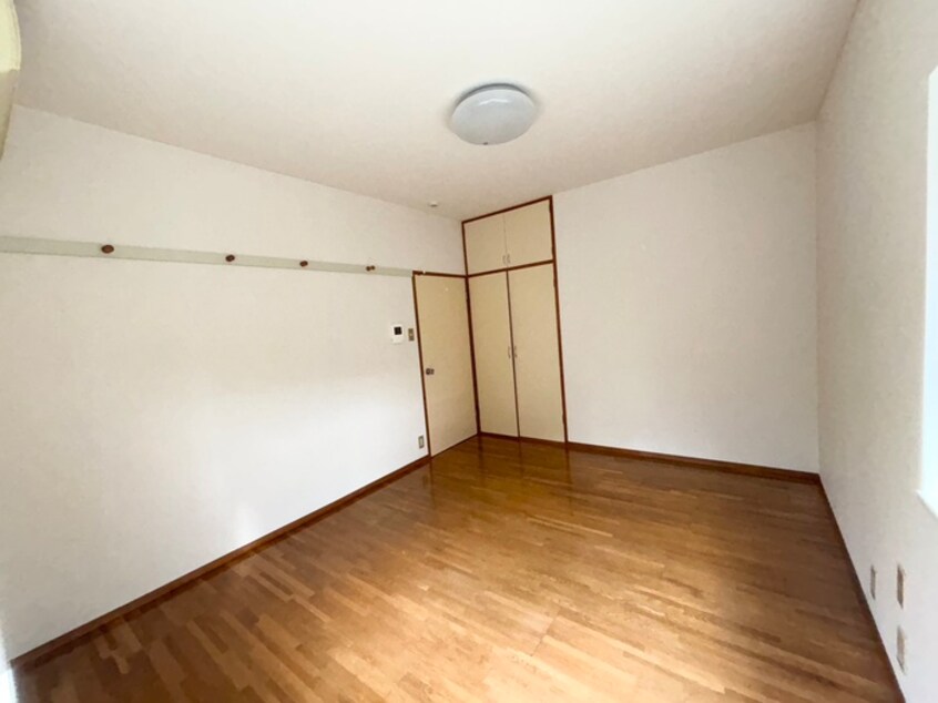 内観写真 ボ－ジャ－ディン