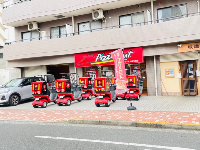 ピザハット(その他飲食（ファミレスなど）)まで443m GlanTree