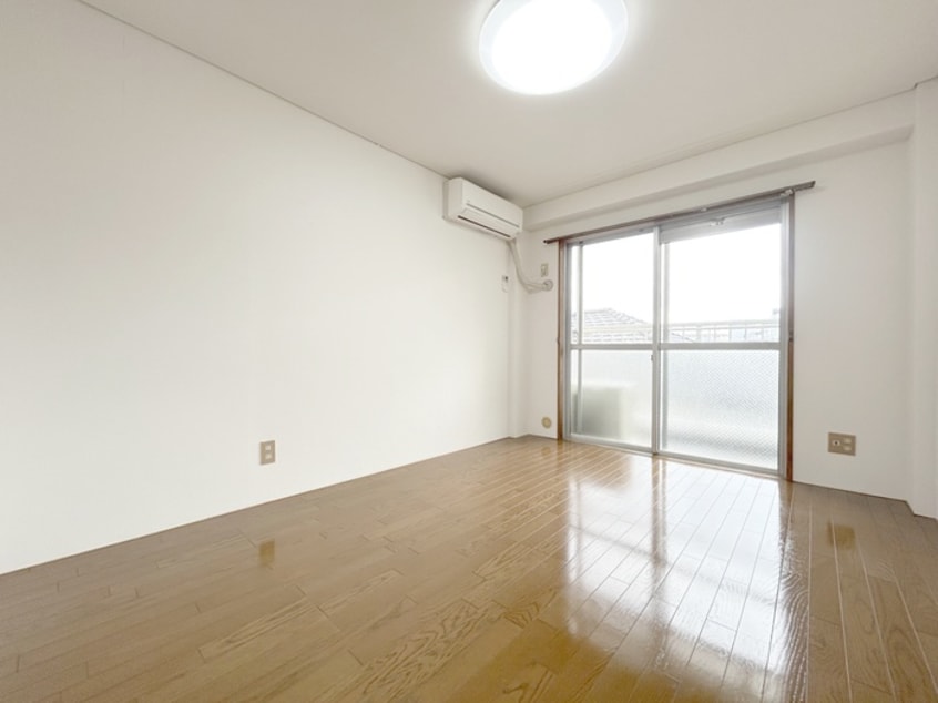 居室 エクセレントハイム