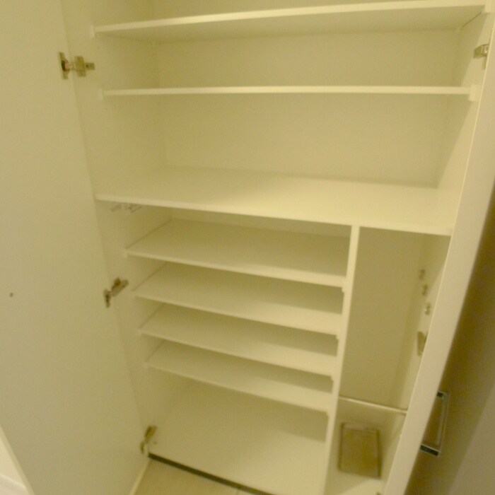 靴箱 ALTERNA亀戸