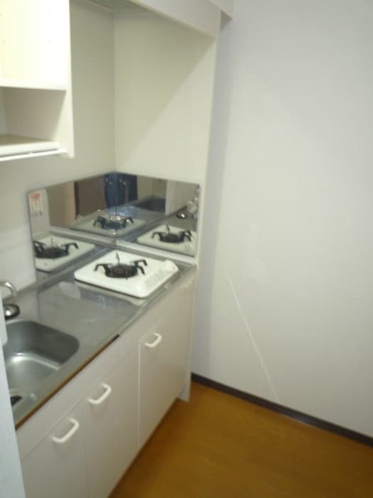 キッチン アネックス栄町