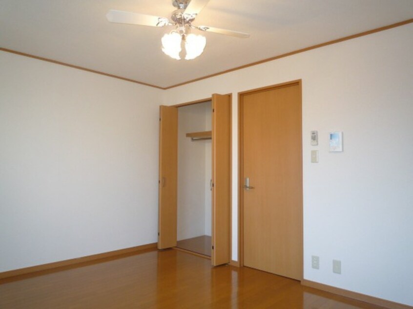 収納 アネックス栄町