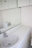 洗面 パ－クフロント西新宿