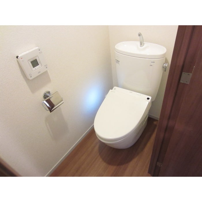 トイレ コンフォリア池袋ＤＥＵＸ