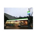 ファミリーマート(コンビニ)まで170m ジュネパレス横須賀