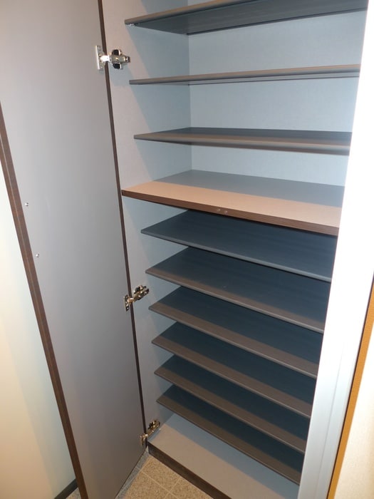 靴箱 ブル－メ・アカイ