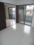 居室 ブル－メ・アカイ