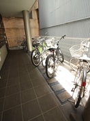 駐輪場 アルテール戸部