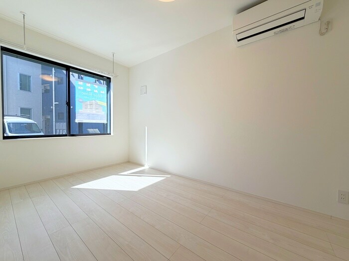 居室 ブルーローズ