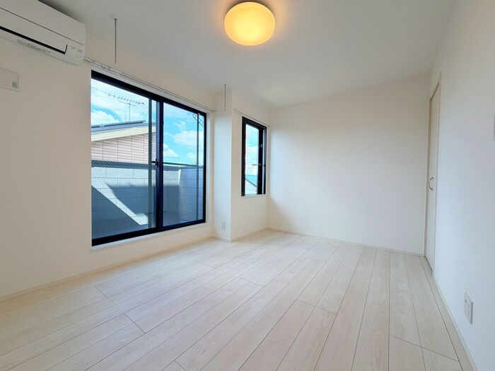 居室 ブルーローズ