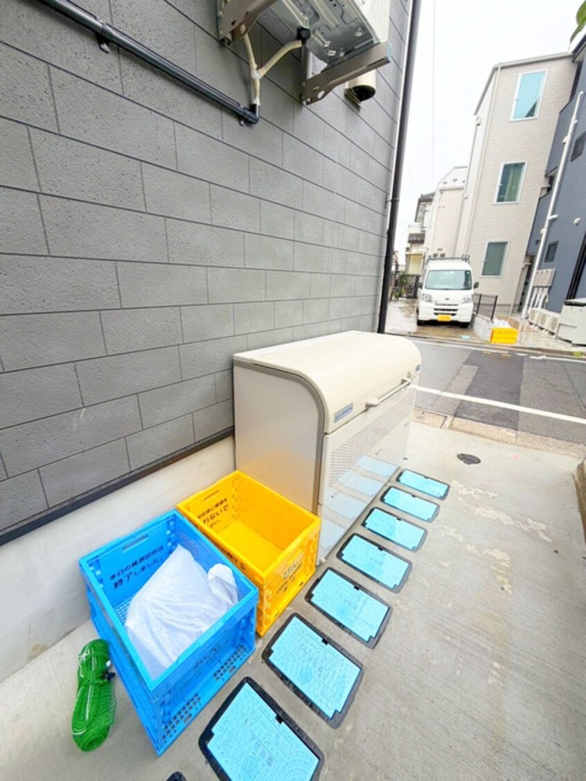 建物設備 ブルーローズ
