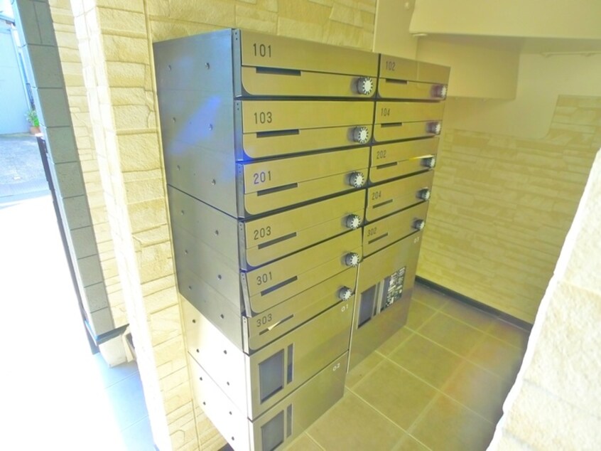 建物設備 ブルーローズ