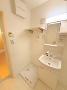 洗濯機置場 ブルーローズ