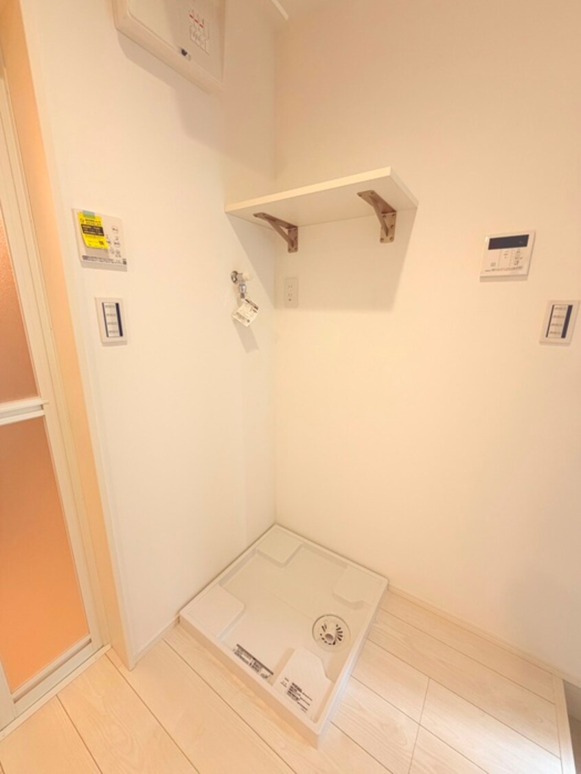 洗濯機置場 ブルーローズ