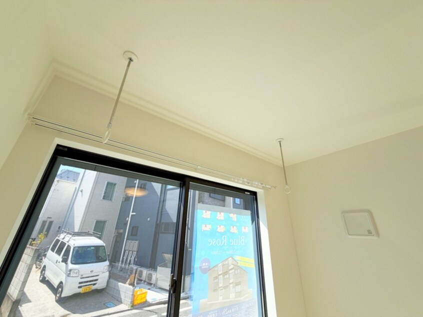 室内からの展望 ブルーローズ