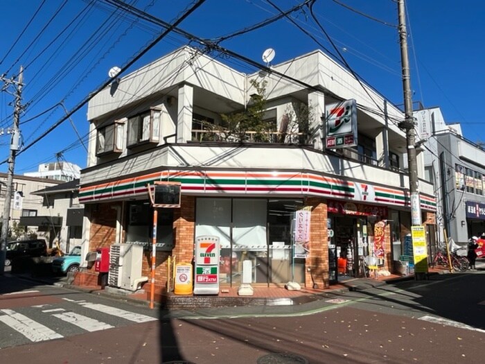 セブンイレブン所沢航空公園駅西口店(コンビニ)まで134m メゾングランピエ