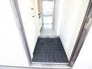 玄関 ﾎｰﾕｳｺﾝﾌｫﾙﾄ桶川（308）