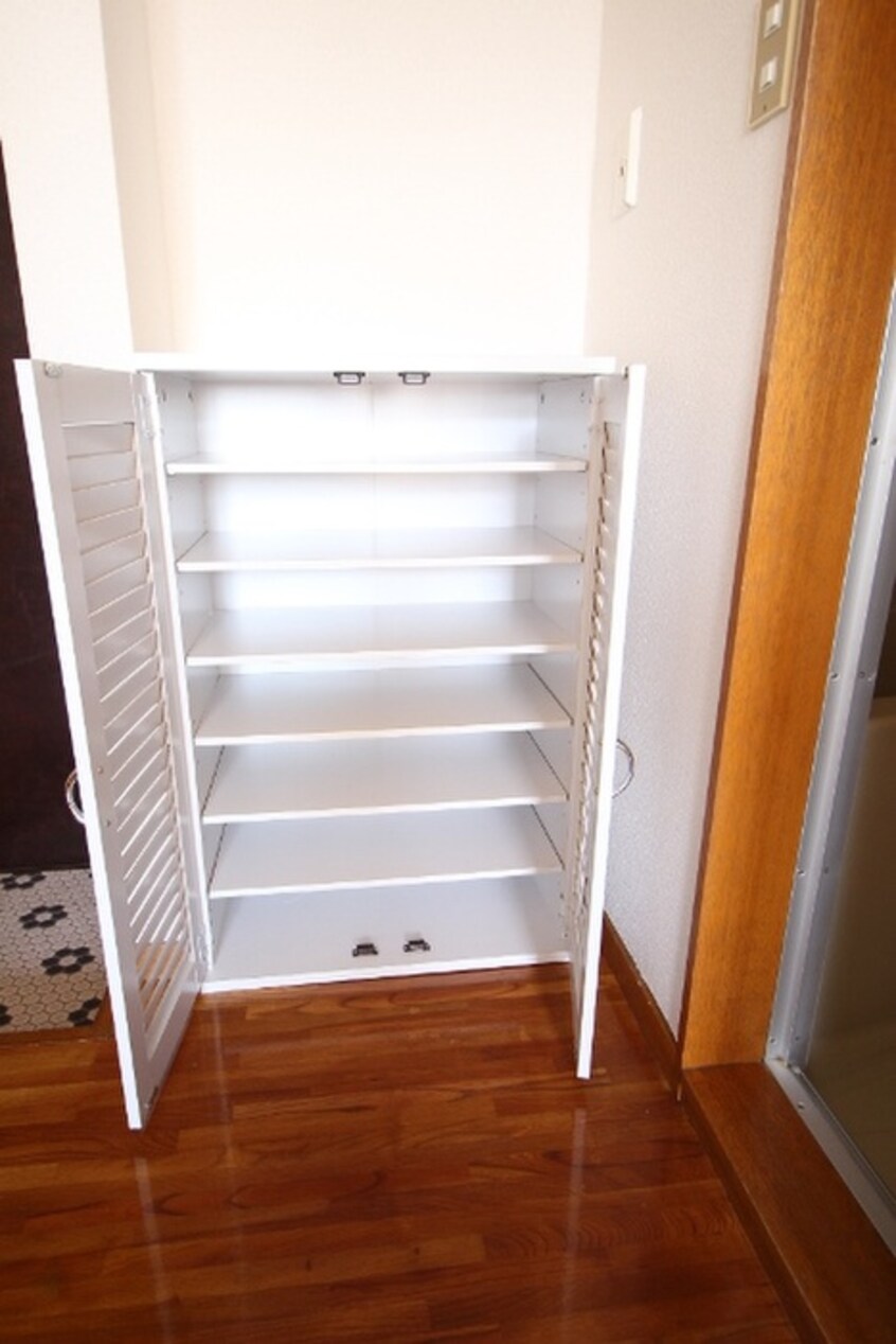 収納 ハウスレディーシックス