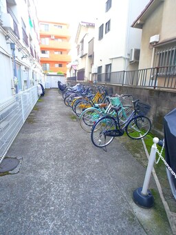 駐輪場