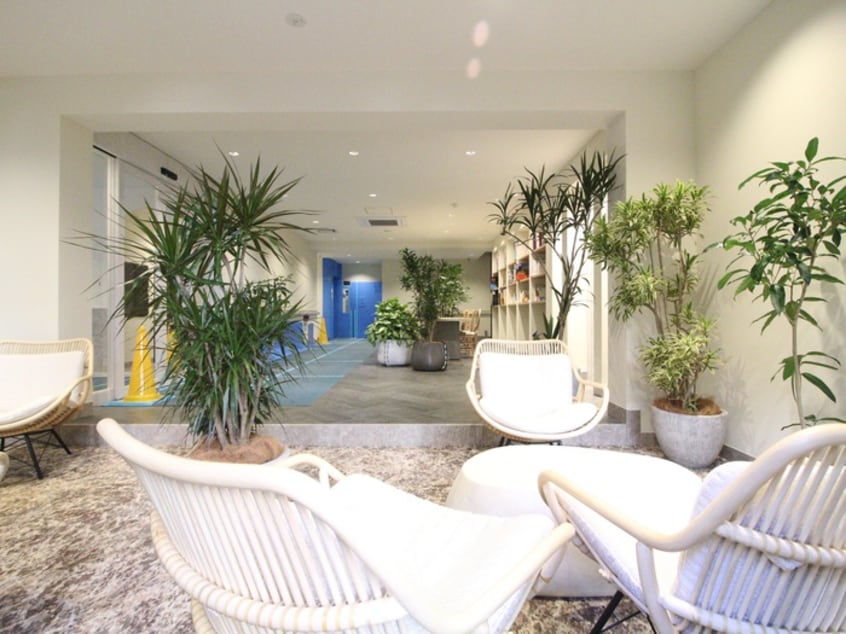 エントランス部分 ﾚ･ｼﾞｪｲﾄﾞｸﾛｽ千代田神保町(506)