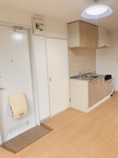 玄関 メゾン・ホリコシ