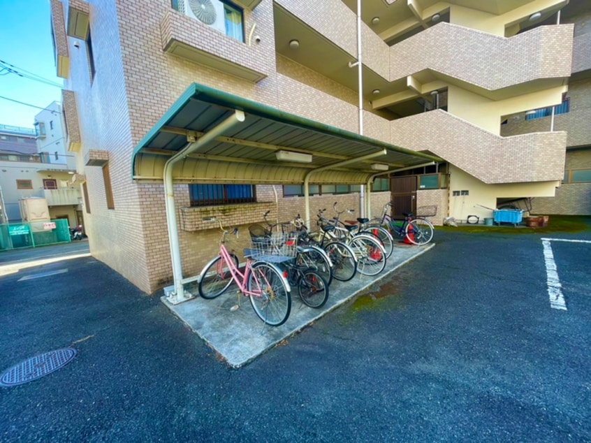 駐輪場 イーストパレス二俣川