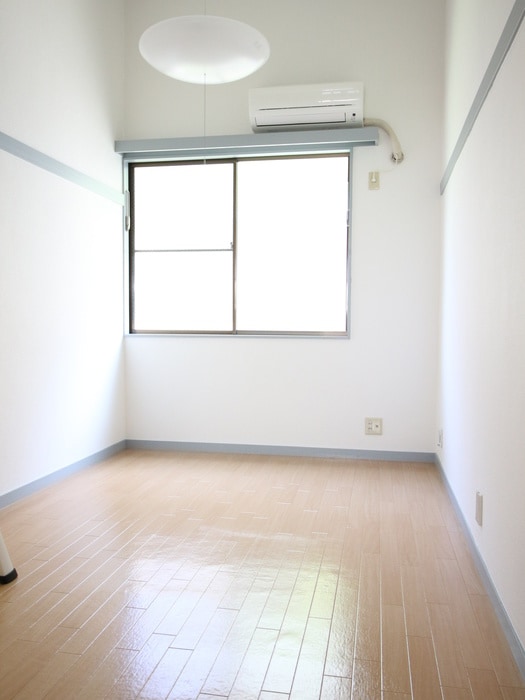 居室 ドエル馬絹Ｂ