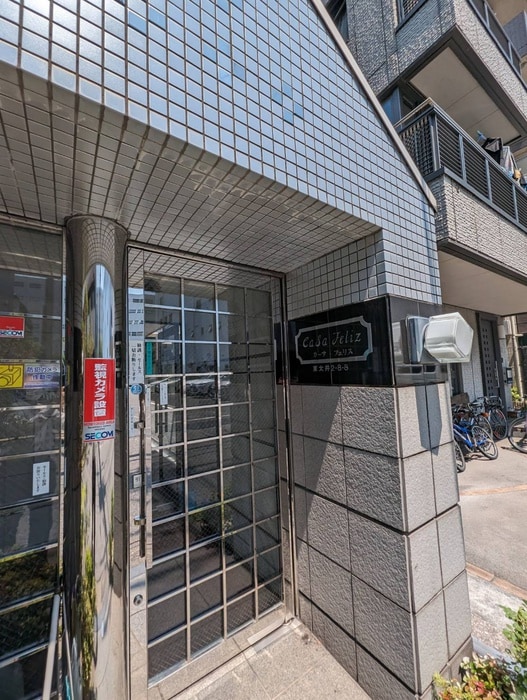 エントランス部分 カ－サ・フェリス