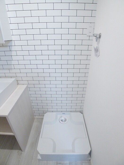 洗濯機置場 Ｌｏｎｇ　Ｈｉｌｌｓ本千葉