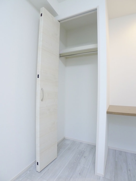 収納 Ｌｏｎｇ　Ｈｉｌｌｓ本千葉