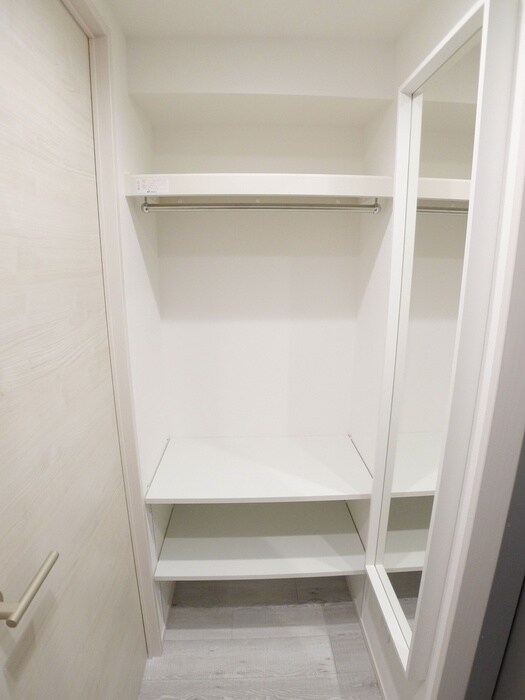 収納 Ｌｏｎｇ　Ｈｉｌｌｓ本千葉