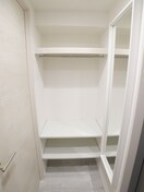 収納 Ｌｏｎｇ　Ｈｉｌｌｓ本千葉